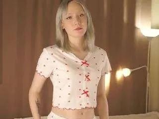 hsiufariello from CamSoda is Freechat