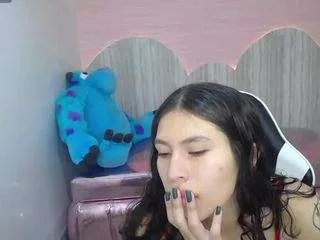 im-anny-t from CamSoda is Freechat