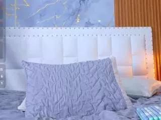 Indiancutiie from CamSoda