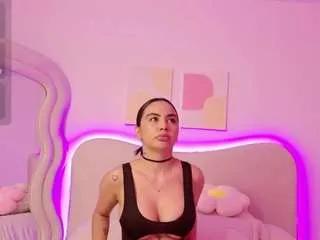 innocentladyy from CamSoda is Freechat