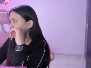 isa-diamond from CamSoda is Freechat