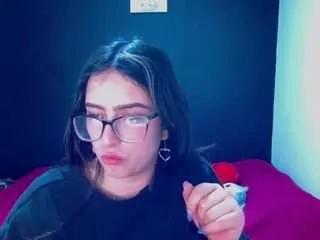 issa-smithhh from CamSoda is Freechat