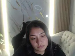 ivony18-b from CamSoda is Freechat