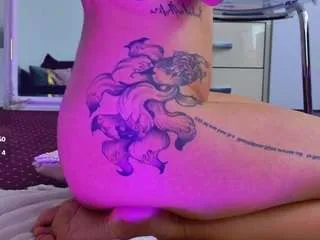 ivoryswan from CamSoda is Freechat