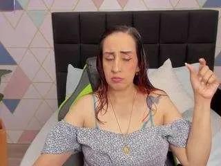 jadde13 from CamSoda is Freechat