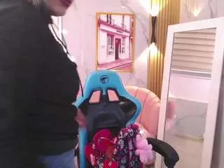 jade-jones-a from CamSoda is Freechat