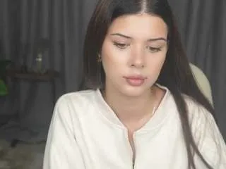 Juleemaedche from CamSoda