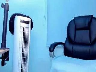 kate-lua from CamSoda is Freechat