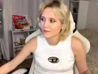 katiefenning from CamSoda is Freechat