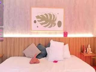 kenyastonee from CamSoda is Freechat