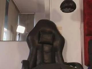 kiing-arcangell from CamSoda is Freechat