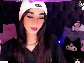 kimmaddie from CamSoda