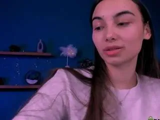 kira-light1 from CamSoda