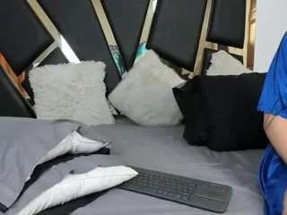 Konnieallen from CamSoda