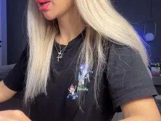 kristalnight from CamSoda is Freechat