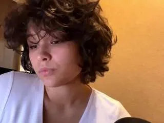 kristykamakea from CamSoda is Freechat