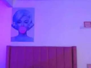 laurag4 from CamSoda is Freechat