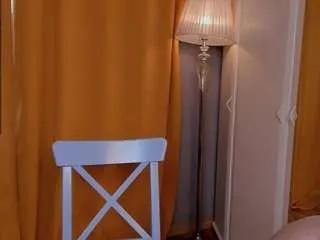 leafshade from CamSoda is Freechat