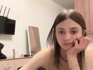 leahsmith from CamSoda is Freechat