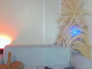 Leialeen1 from CamSoda