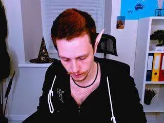 leomoor from CamSoda is Freechat