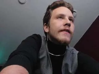 leomoor from CamSoda is Freechat