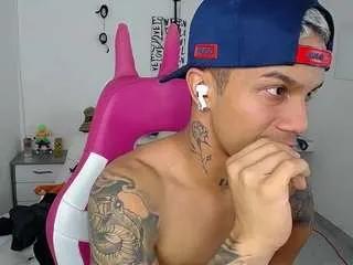 leonardprice1 from CamSoda is Freechat
