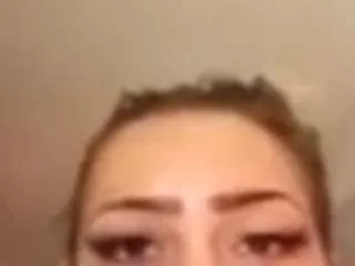 Lexxgloww from CamSoda