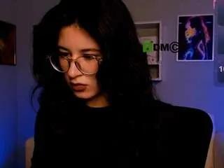 lia-make-love from CamSoda is Freechat