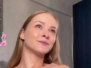 lilifromurdream from CamSoda is Freechat