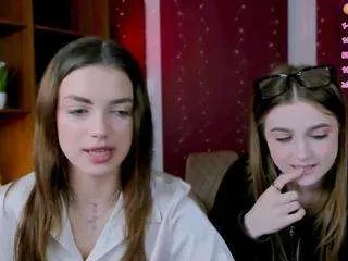 liliof713 from CamSoda is Freechat