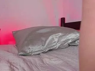 Lilithpink from CamSoda