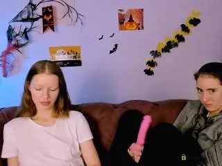 lina-fox12 from CamSoda is Freechat