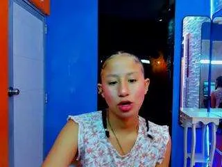 linakl from CamSoda is Freechat