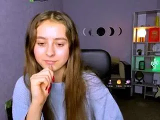 linda-fix from CamSoda is Freechat