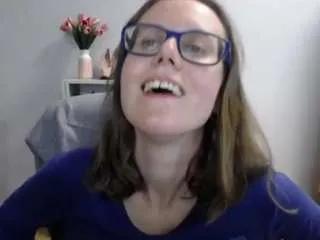 lizzysparkle from CamSoda is Freechat