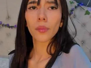 lolatorress from CamSoda is Freechat