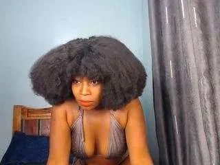 love-buggie from CamSoda is Freechat