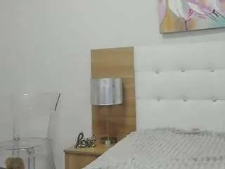 lovelysophie3 from CamSoda is Freechat