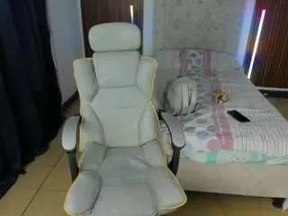 luana-evans from CamSoda is Freechat