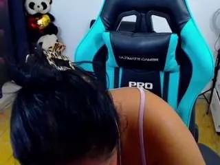 Luluferrerr from CamSoda