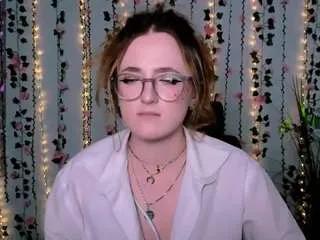 luna-berryy from CamSoda is Freechat