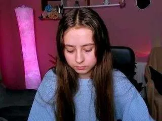 luna-blooming from CamSoda is Freechat