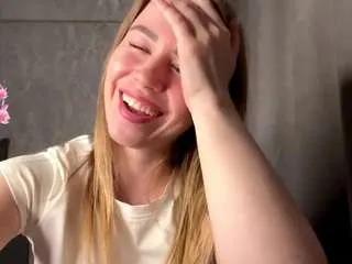 lynnarras from CamSoda is Freechat