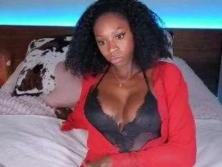 mademoisellevelvet from CamSoda is Freechat