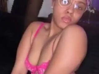 mariee0725 from CamSoda is Freechat