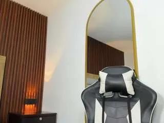 maroly-21 from CamSoda is Freechat