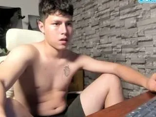 martin-lows from CamSoda is Freechat