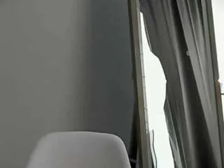 mayacollins on CamSoda 