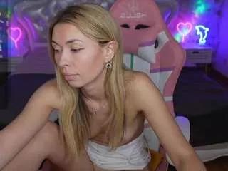 Mayarayy from CamSoda